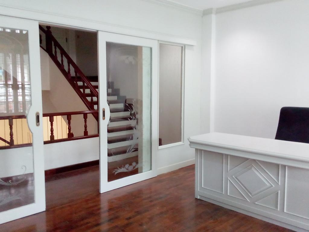 A Joy House - Kaset Nawamin City Bangkok Ngoại thất bức ảnh
