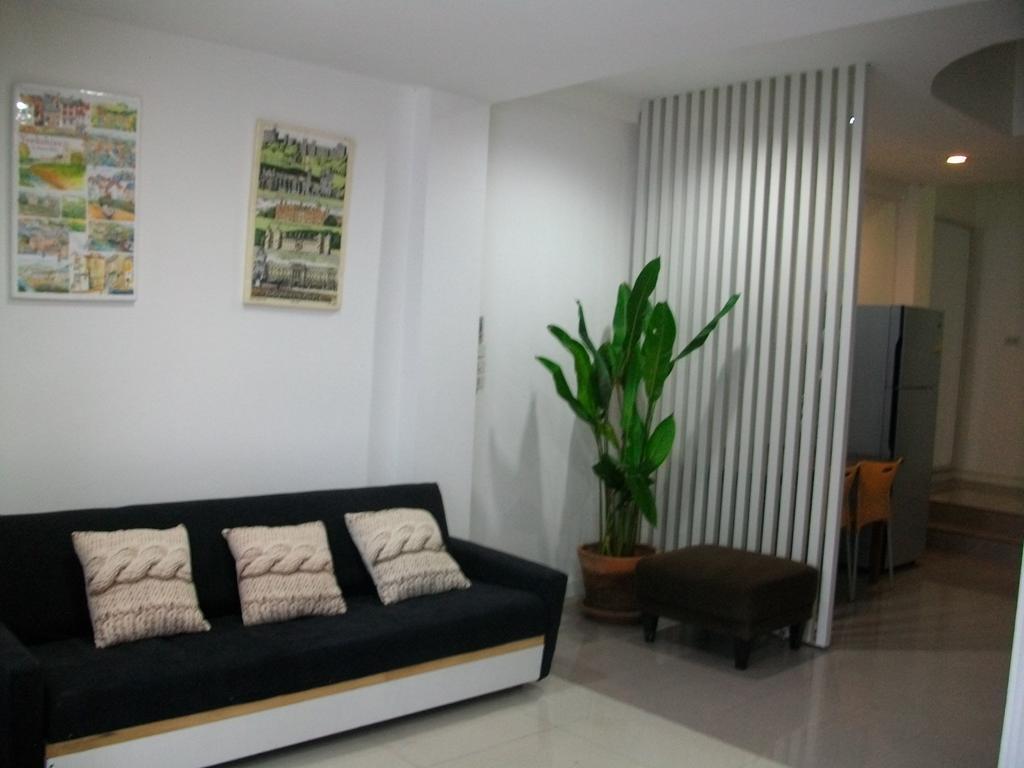 A Joy House - Kaset Nawamin City Bangkok Ngoại thất bức ảnh