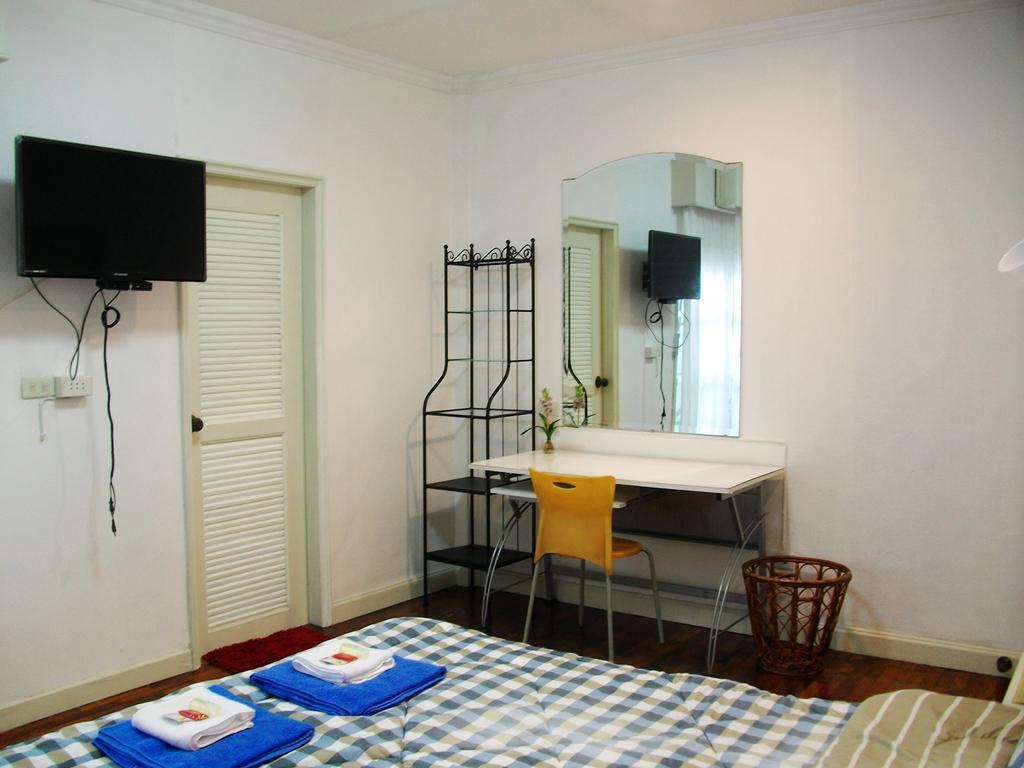 A Joy House - Kaset Nawamin City Bangkok Ngoại thất bức ảnh