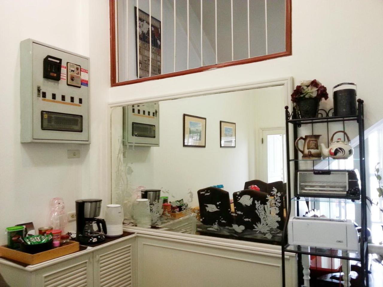 A Joy House - Kaset Nawamin City Bangkok Ngoại thất bức ảnh